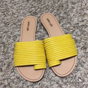 Sonho dos pés yellow summer sandals